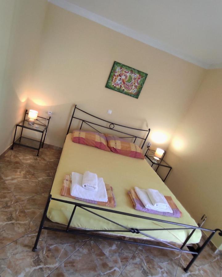 Apartments Barisic Hrvatskih Zrtava 404 Seget Vranjica Trogir Exterior photo